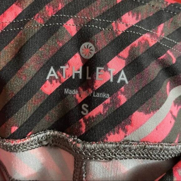 Athleta Patterned Cropped Activewear Leggings - Picture 4 of 4